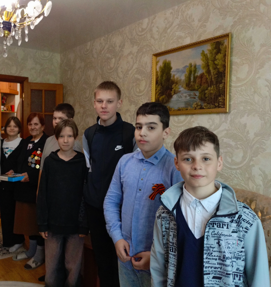 Поздравили ветерана труда!.